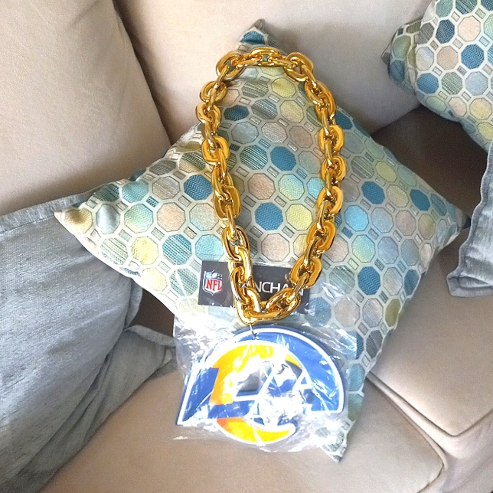 NWT-CHARGERS NFL FAN 🔗